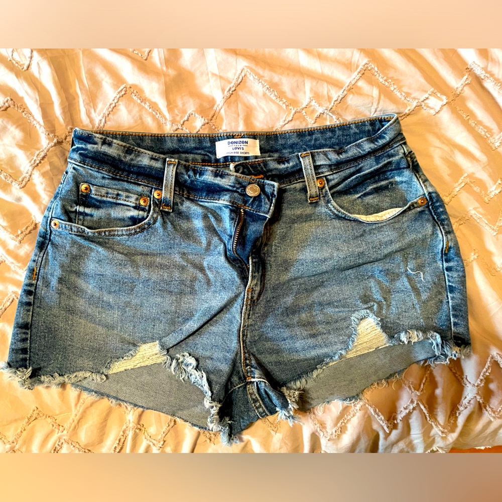 Levi’s Jean shorts size 12